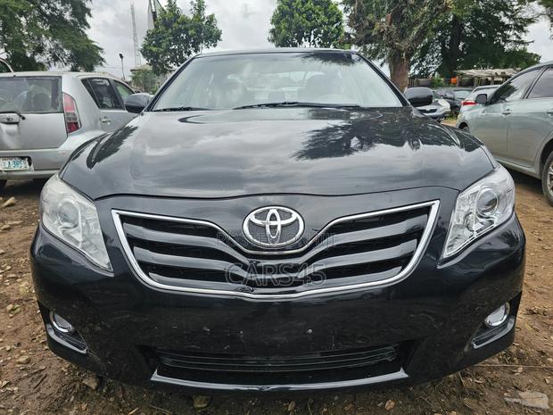 Toyota Camry 2011 Black
