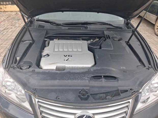 Lexus ES 350 2010 Gray