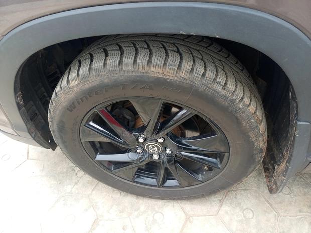 Toyota Highlander 2015 Gray