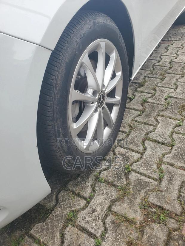 Mercedes-Benz A-Class Base A 220 AWD 4MATIC 2020 White