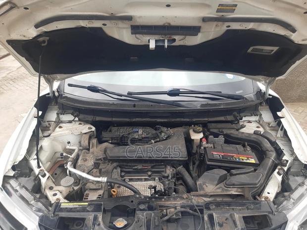 Nissan Rogue 2016 White