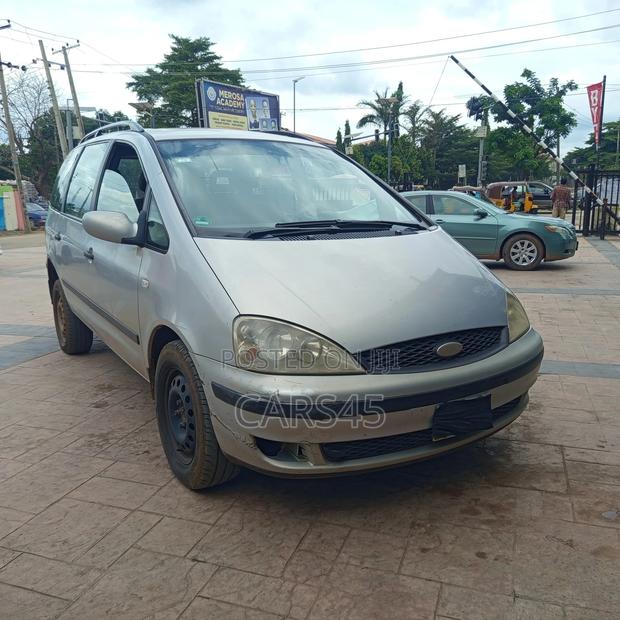 Ford Galaxy 2002 Silver