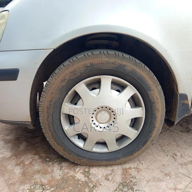 Ford Galaxy 2002 Silver