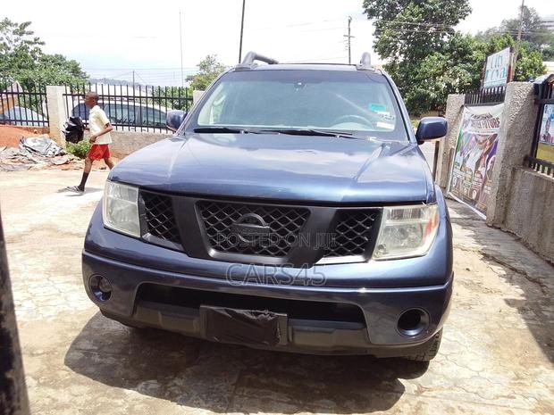 Nissan Frontier 2006 Blue