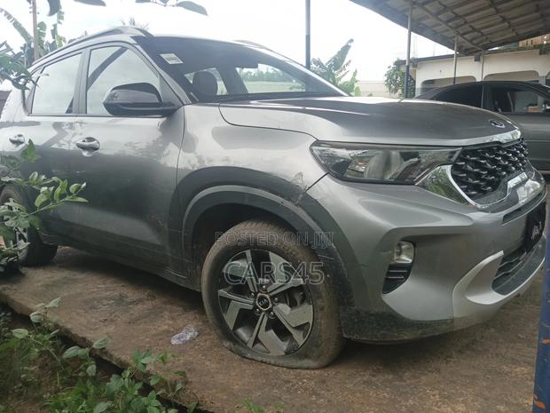 Kia Sonet 1.5 Petrol FWD 2021 Gray