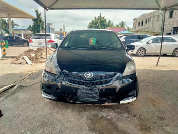 Toyota Yaris 2008 Black