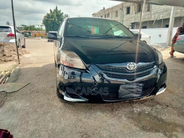 Toyota Yaris 2008 Black