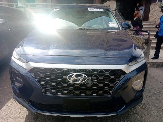 Hyundai Santa Fe 2019 Blue