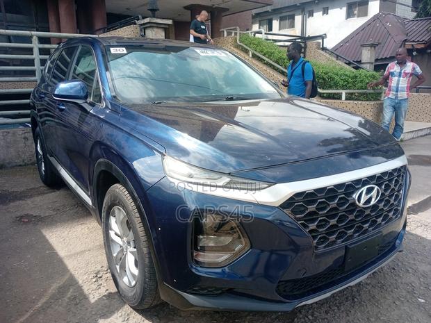 Hyundai Santa Fe 2019 Blue