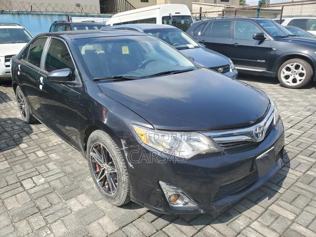 Toyota Camry 2013 Black