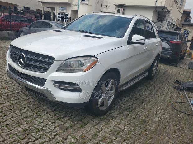 Mercedes-Benz M Class ML 350 4Matic 2013 White