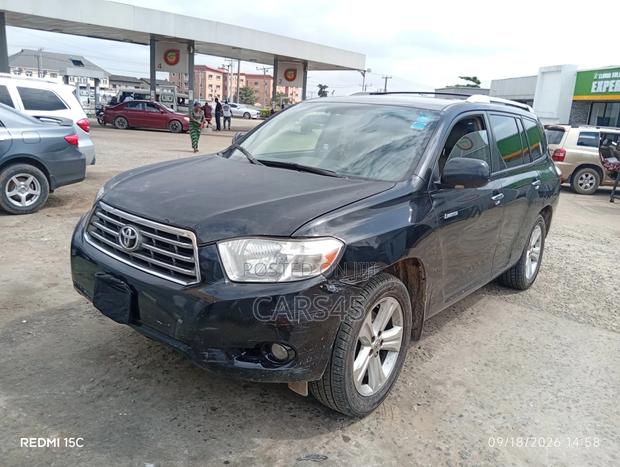 Toyota Highlander 2010 Black