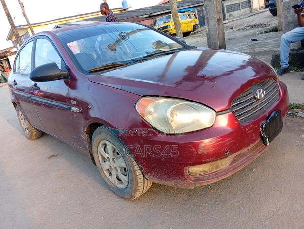Hyundai Accent SE Automatic 2010 Red