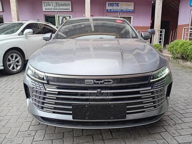 BYD Destroyer 05 DM-i 1.5 Hybrid FWD 2024 Gray