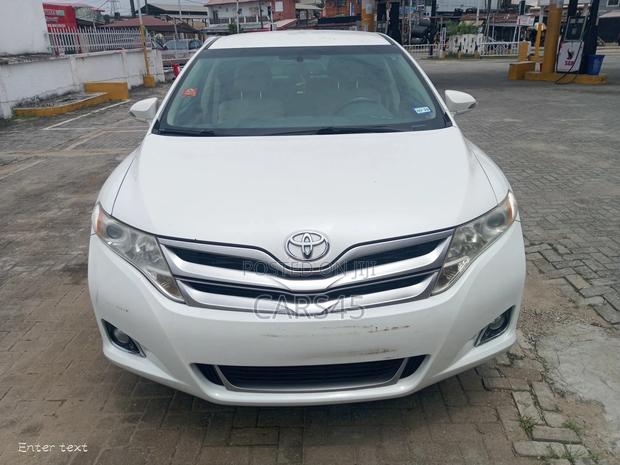 Toyota Venza 2013 White