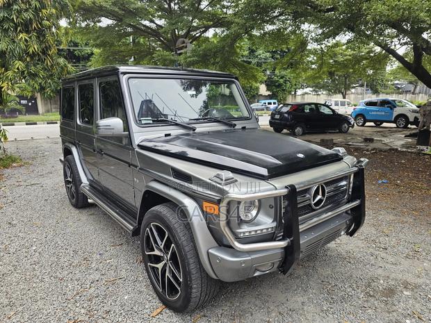 Mercedes-Benz G-Class Base G 550 AWD 2013 Green
