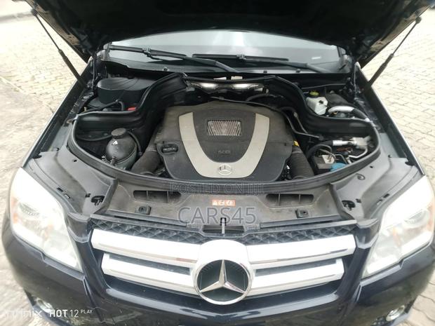 Mercedes-Benz GLK-Class 2011 Blue