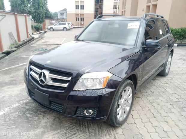 Mercedes-Benz GLK-Class 2011 Blue