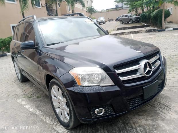 Mercedes-Benz GLK-Class 2011 Blue