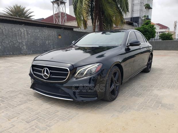 Mercedes-Benz E300 2017 Black