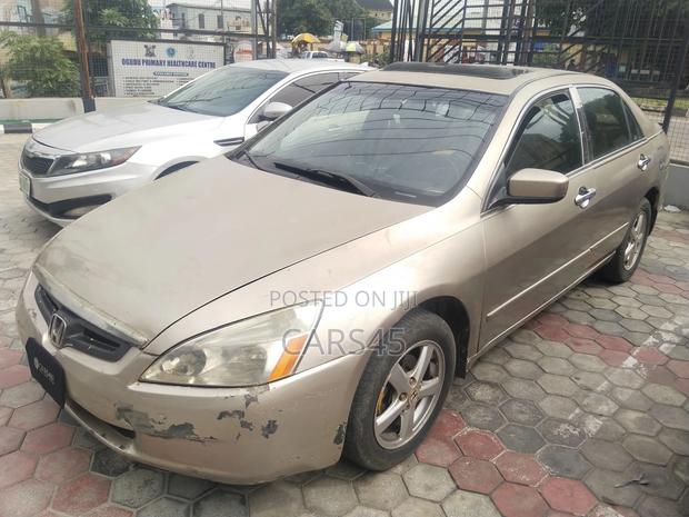 Honda Accord 2003 Gold