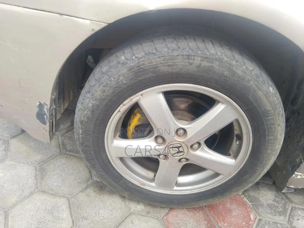 Honda Accord 2003 Gold