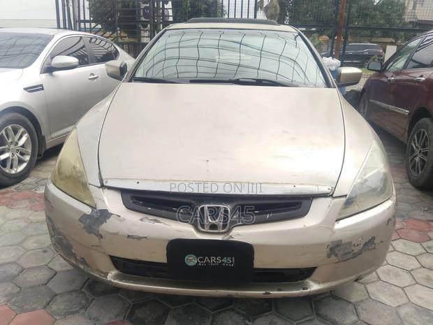 Honda Accord 2003 Gold