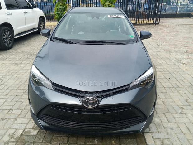Toyota Corolla 2019 Gray
