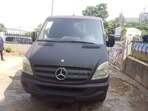Mercedes-Benz eSprinter 2024 Black