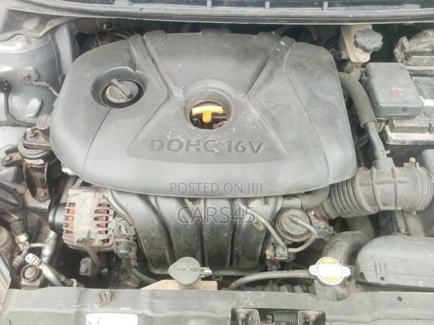 Hyundai Elantra GLS Automatic 2011 Gray