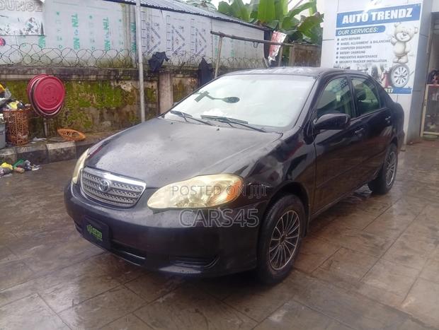Toyota Corolla 2005 Black