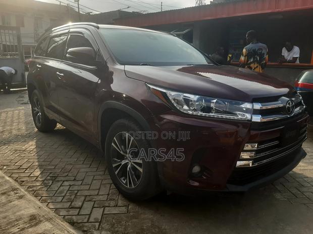 Toyota Highlander 2017 Red