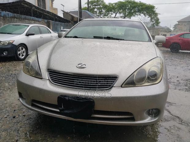 Lexus ES 330 2005 Gold