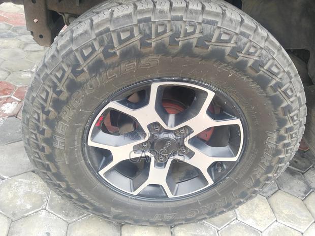 Jeep Wrangler 2010 Red