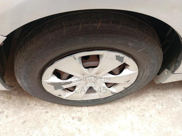 Toyota Corolla 2009 Silver