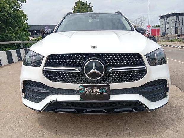 Mercedes-Benz GLE-Class 2019 White