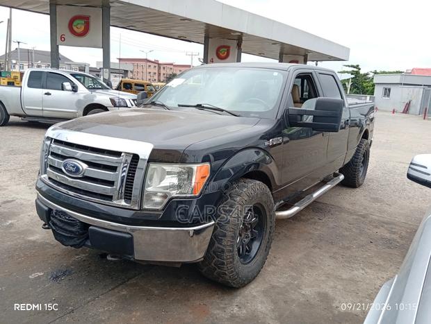 Ford F-150 2010 Black