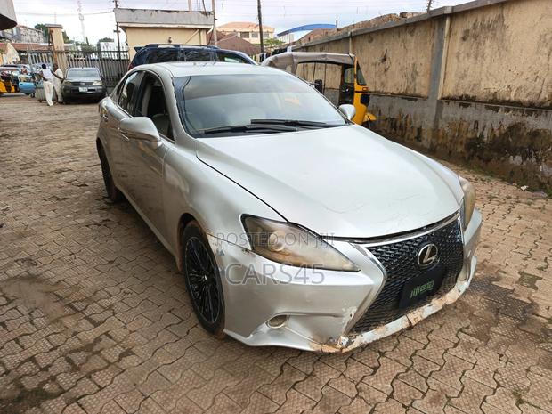 Lexus IS 2010 Silver