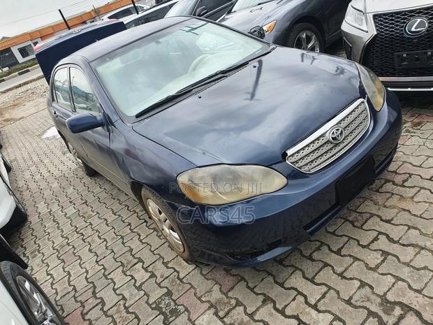 Toyota Corolla 2004 Blue