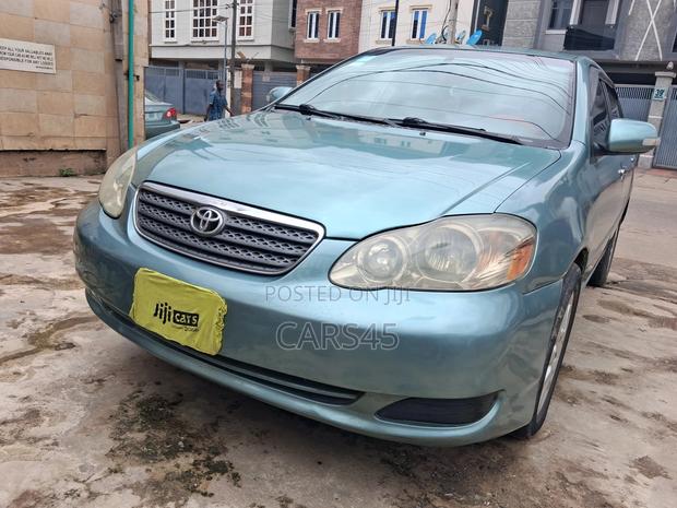 Toyota Corolla 2005 Green