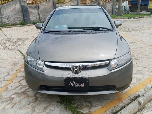 Honda Civic 2007 Gray