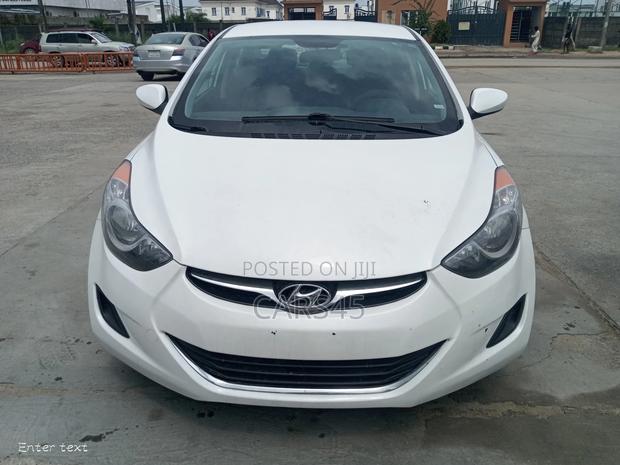 Hyundai Elantra 2013 White
