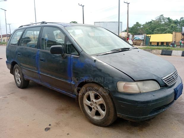 Honda Shuttle 1996 Blue