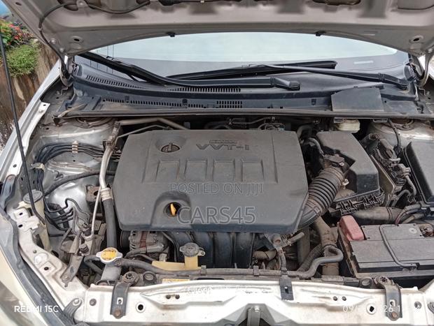 Toyota Corolla 2016 Silver