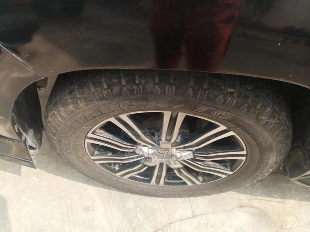 Lexus LX 2013 Black
