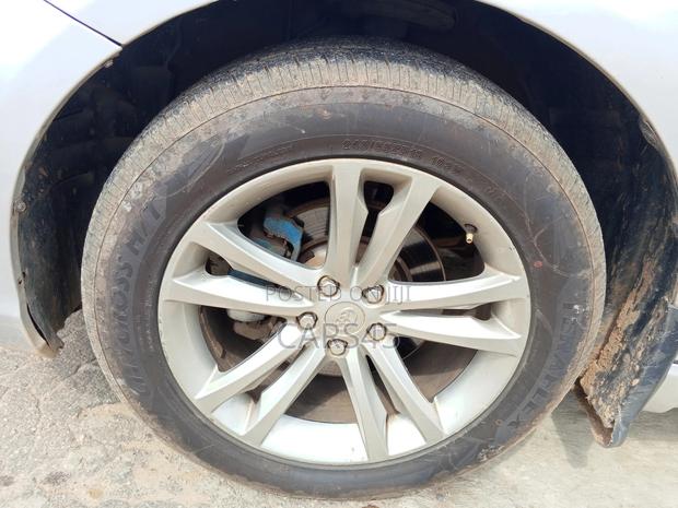 Toyota Venza 2012 Silver