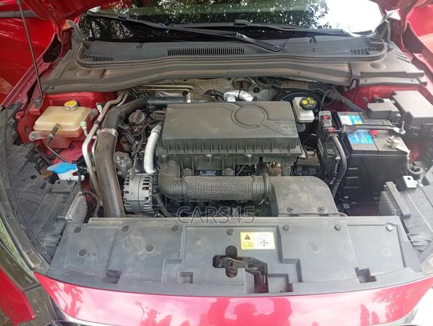 JAC J7 2022 Red