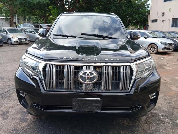 Toyota Land Cruiser Prado 2005 Black