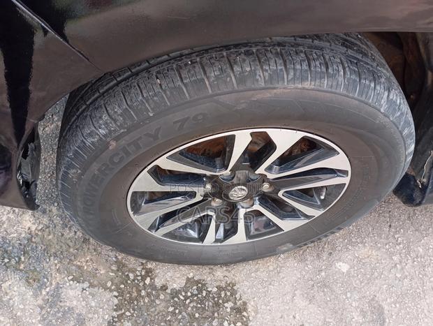 Toyota Land Cruiser Prado 2005 Black