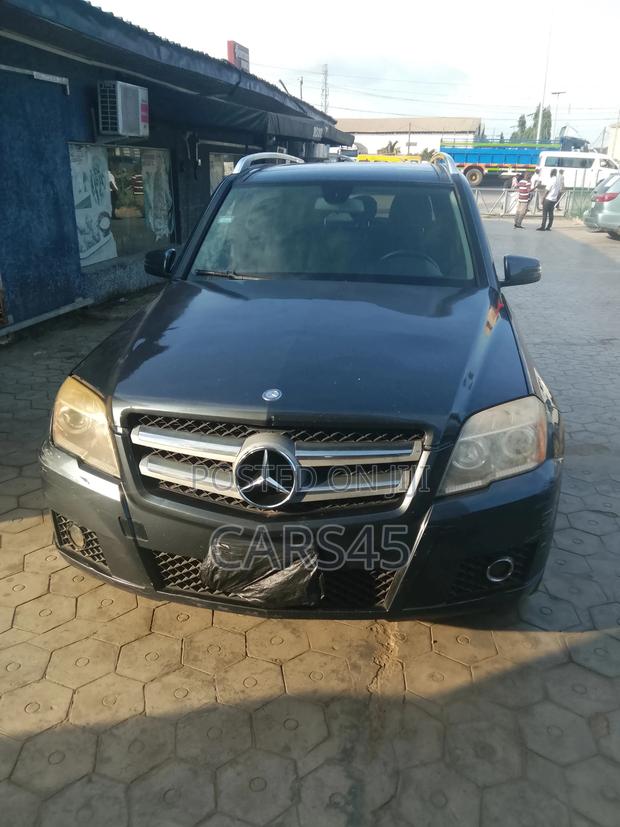 Mercedes-Benz GLK-Class 2010 Gray